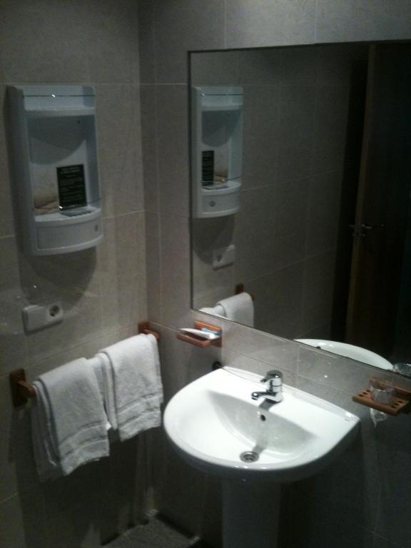 Hotel Rc Ramon Y Cajal Cuenca  Ruang foto