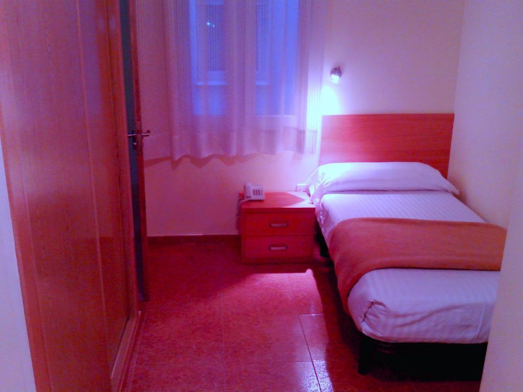Hotel Rc Ramon Y Cajal Cuenca  Ruang foto